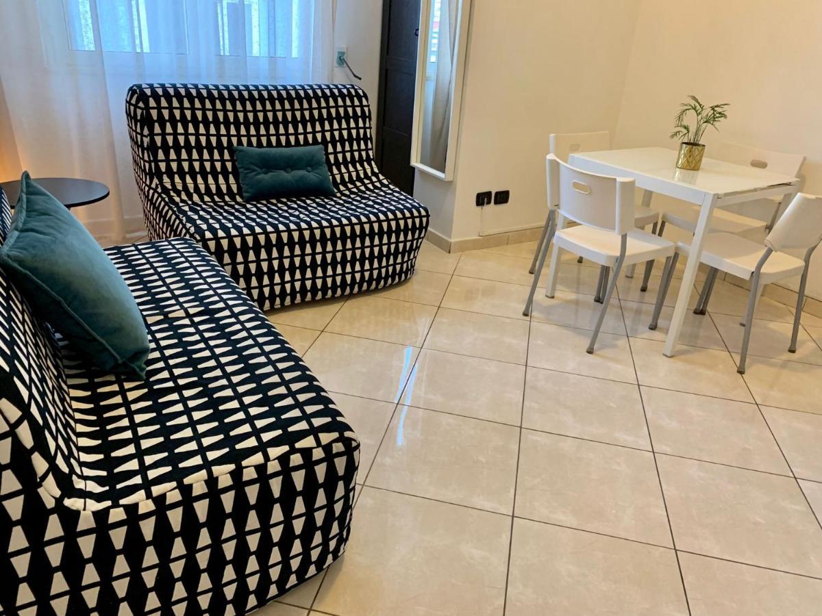 Tuanis Hotel Napoli Eksteriør billede