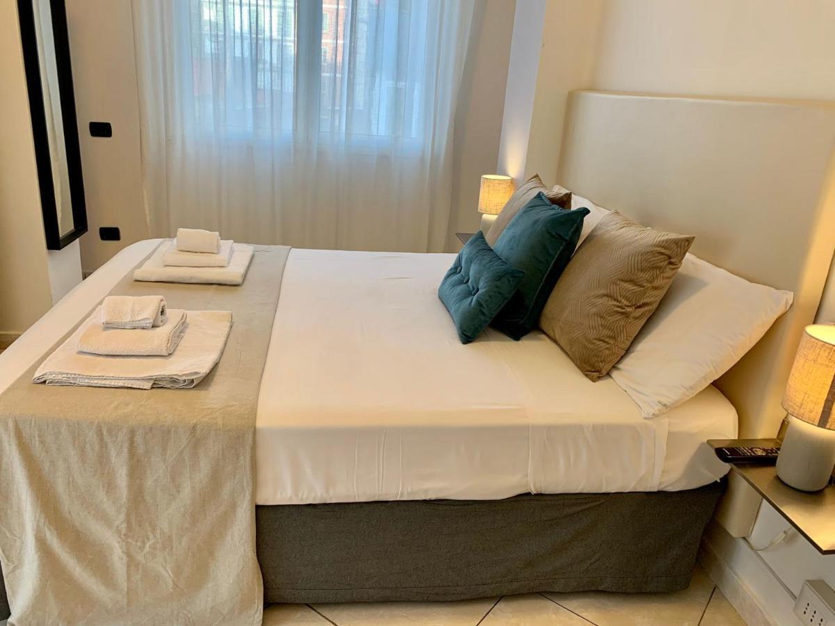 Tuanis Hotel Napoli Eksteriør billede