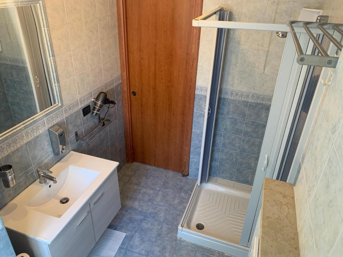 Tuanis Hotel Napoli Eksteriør billede