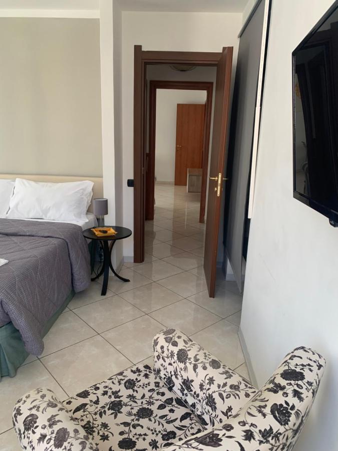 Tuanis Hotel Napoli Eksteriør billede