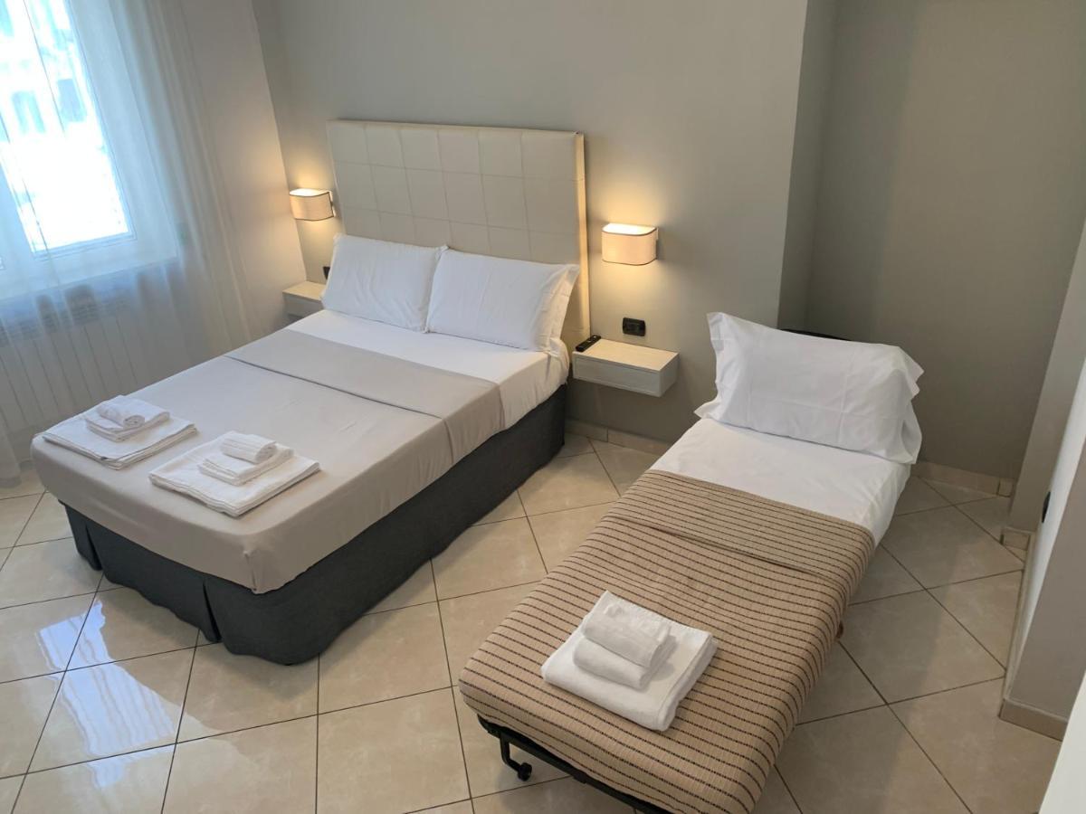 Tuanis Hotel Napoli Eksteriør billede