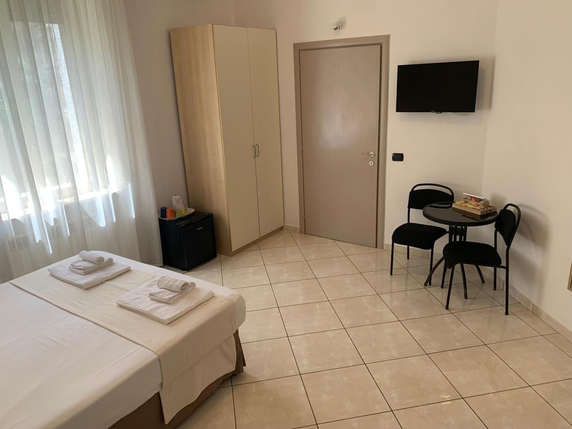 Tuanis Hotel Napoli Eksteriør billede
